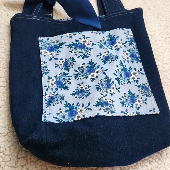 Double sided Handmade Denim Tote Spring Floral Pocket and Blue Bow Bird Artsy - Picture 10 of 10
